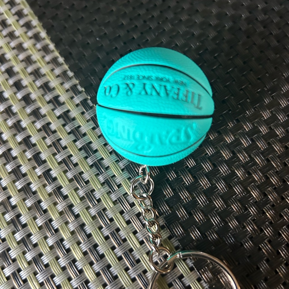 Turquoise Basketball Keychain - Picture 3 of 3